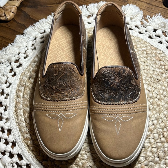 Durango Shoes - Durango Tooled Leather Western Loafers Size 8.5  Brown